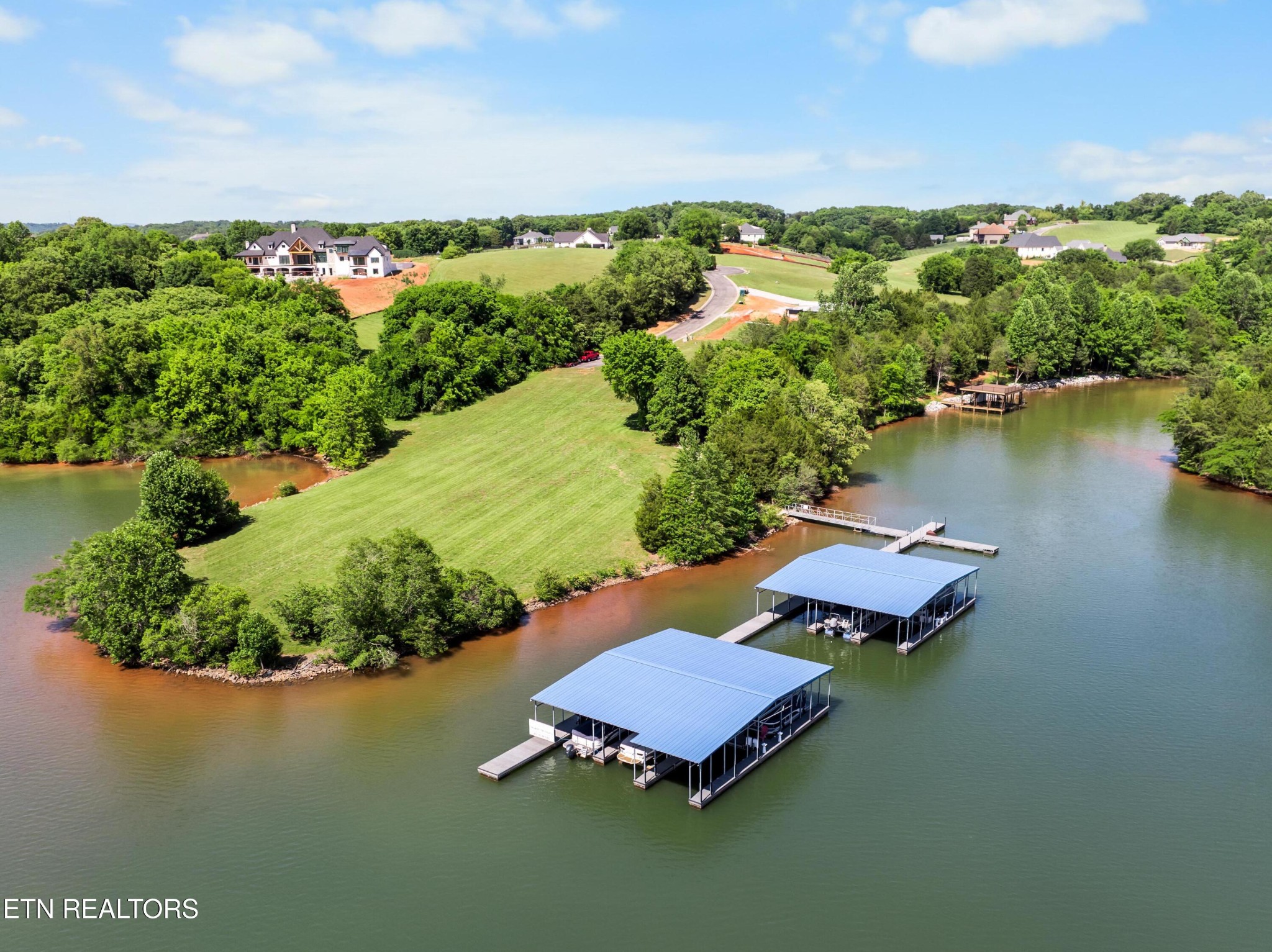 36 Thunder Ridge Drive Vonore, TN 37885 - Photo 20 of 30 an aerial view of a house with garden space and lake view
