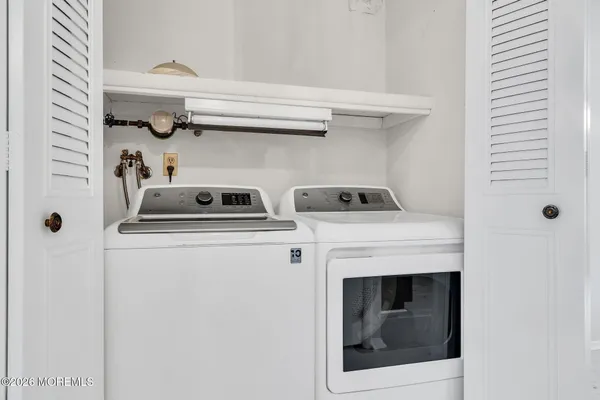 $1,700 | 15 Yorkshire Court, Unit F, Manchester Township, NJ 08759