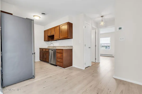 $1,700 | 15 Yorkshire Court, Unit F, Manchester Township, NJ 08759