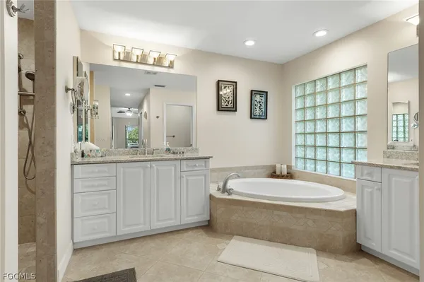 $4,000 | 2013 Southwest 31st Terrace, Cape Coral, FL 33914