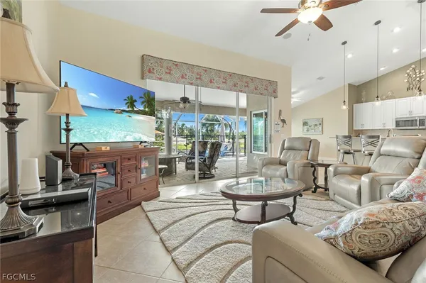 $4,000 | 2013 Southwest 31st Terrace, Cape Coral, FL 33914