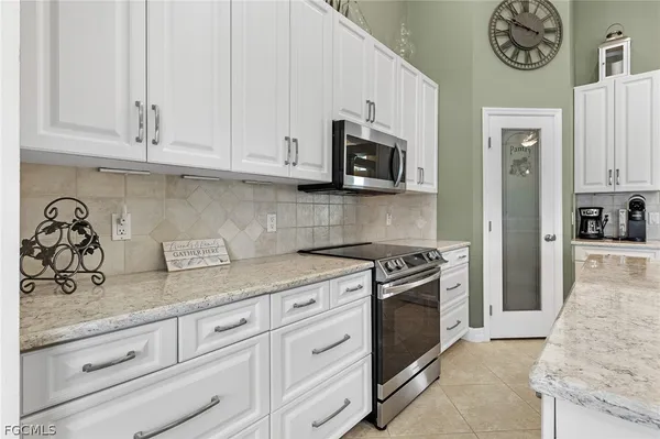 $4,000 | 2013 Southwest 31st Terrace, Cape Coral, FL 33914