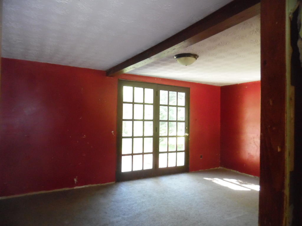 768 Parker Farm Road Buxton, ME 04093 - Photo 9 of 26 012