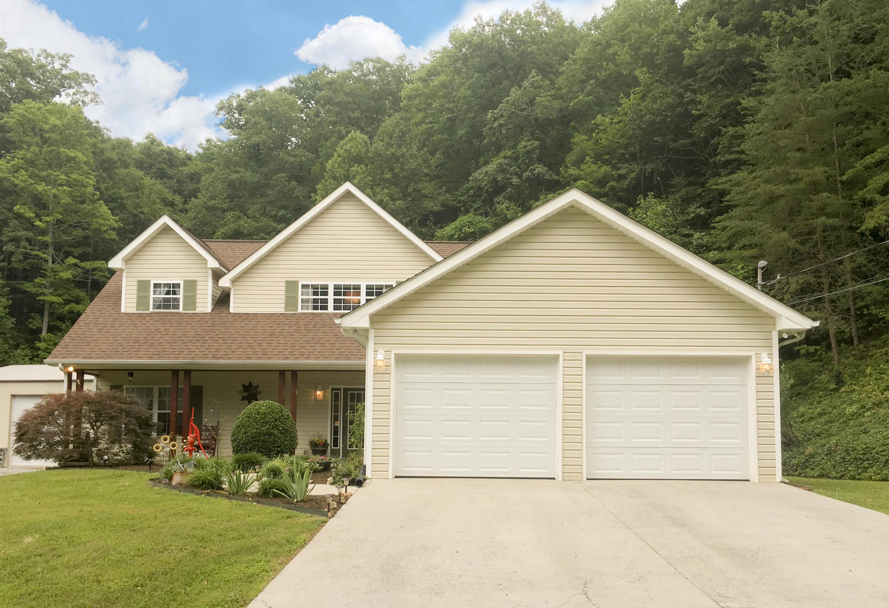 1004 Hillvale Road Andersonville, TN 37705 - Photo 2 of 23 Front of House 2