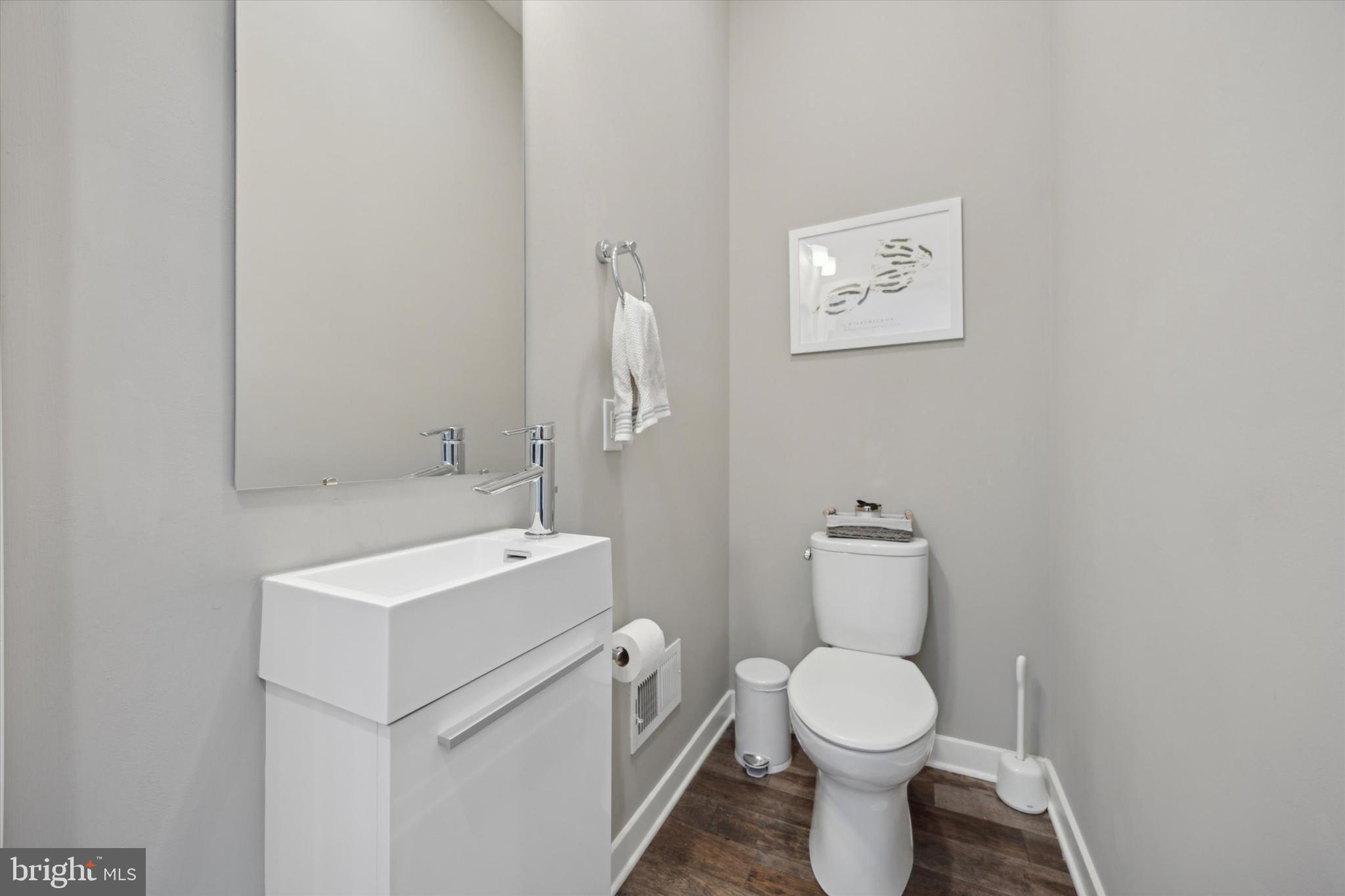 4537 Riverside Way Philadelphia, PA 19127 - Photo 13 of 49 Gallery Image 13