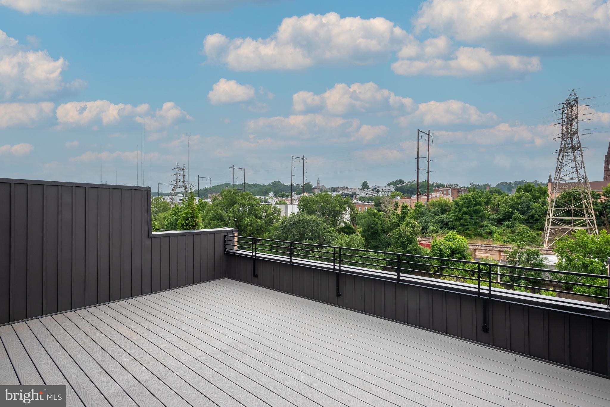 4537 Riverside Way Philadelphia, PA 19127 - Photo 35 of 49 Gallery Image 35