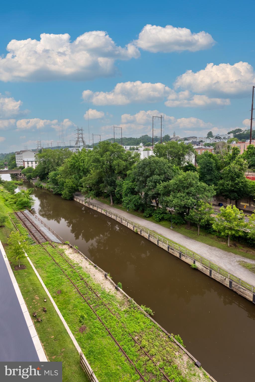 4537 Riverside Way Philadelphia, PA 19127 - Photo 47 of 49 Gallery Image 47