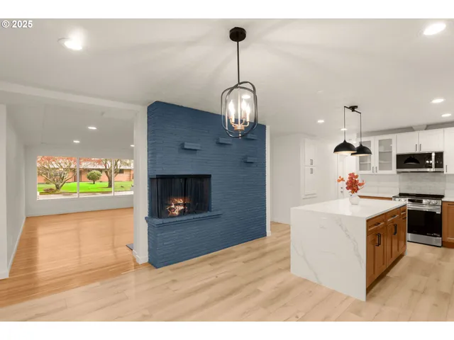 $649,999 | 1604 Northeast 153rd Place, Portland, OR 97230