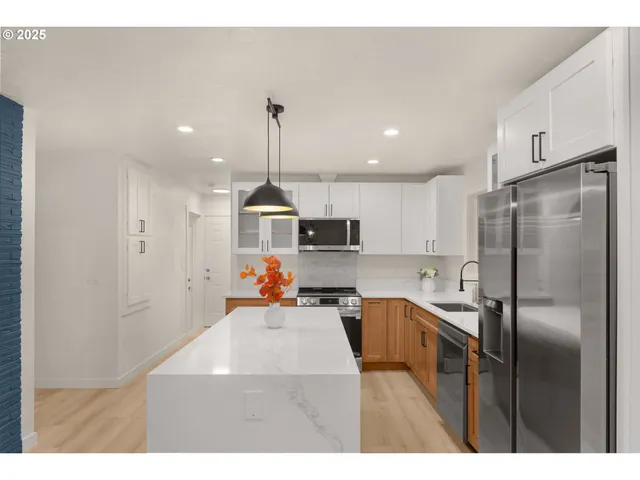 $649,999 | 1604 Northeast 153rd Place, Portland, OR 97230