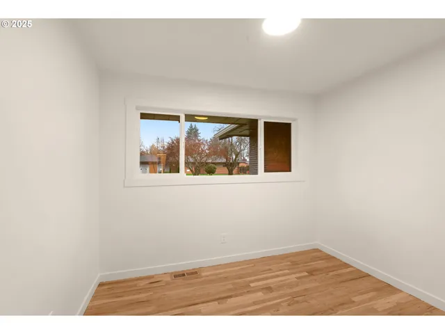 $649,999 | 1604 Northeast 153rd Place, Portland, OR 97230