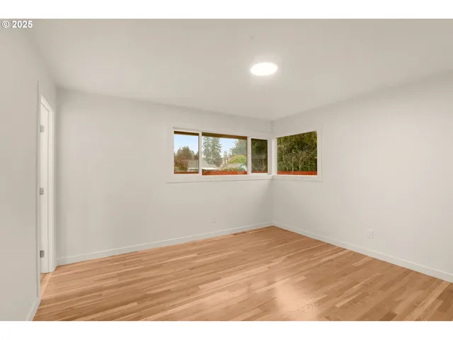 $649,999 | 1604 Northeast 153rd Place, Portland, OR 97230