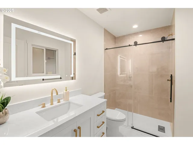 $649,999 | 1604 Northeast 153rd Place, Portland, OR 97230