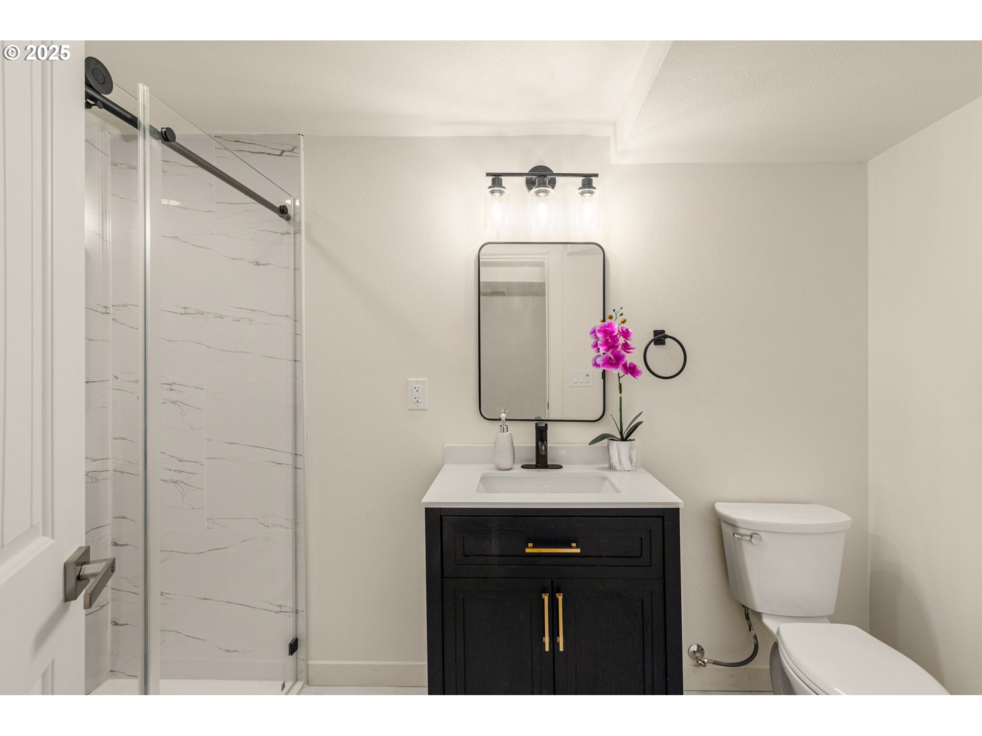 1604 Northeast 153rd Place Portland, OR 97230 - Photo 38 of 48