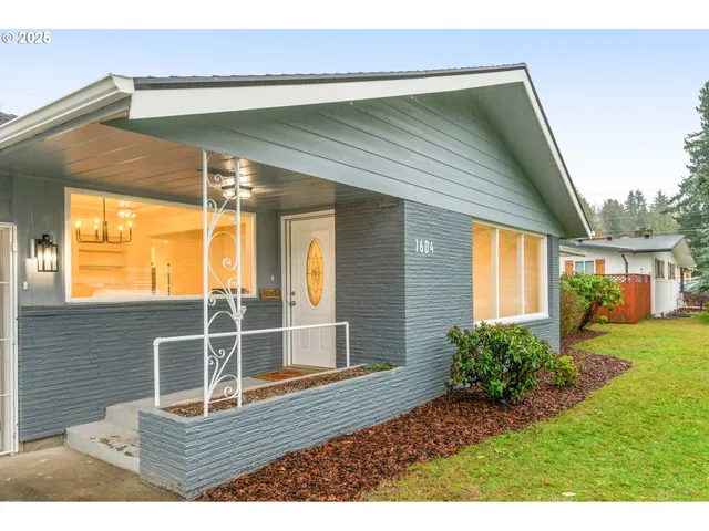 $649,999 | 1604 Northeast 153rd Place, Portland, OR 97230