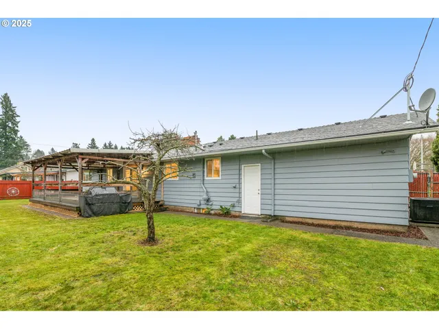 $649,999 | 1604 Northeast 153rd Place, Portland, OR 97230