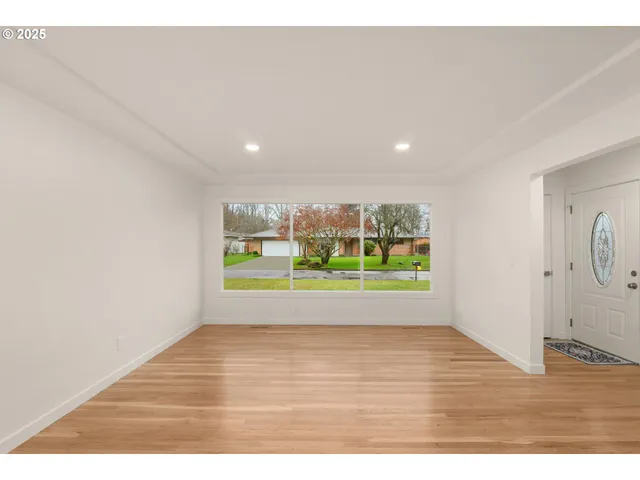 $649,999 | 1604 Northeast 153rd Place, Portland, OR 97230