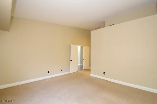 $1,650 | 10524 Autumn Pine Avenue, Unit 205, Las Vegas, NV 89144