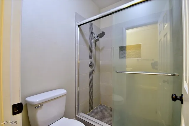 $1,650 | 10524 Autumn Pine Avenue, Unit 205, Las Vegas, NV 89144