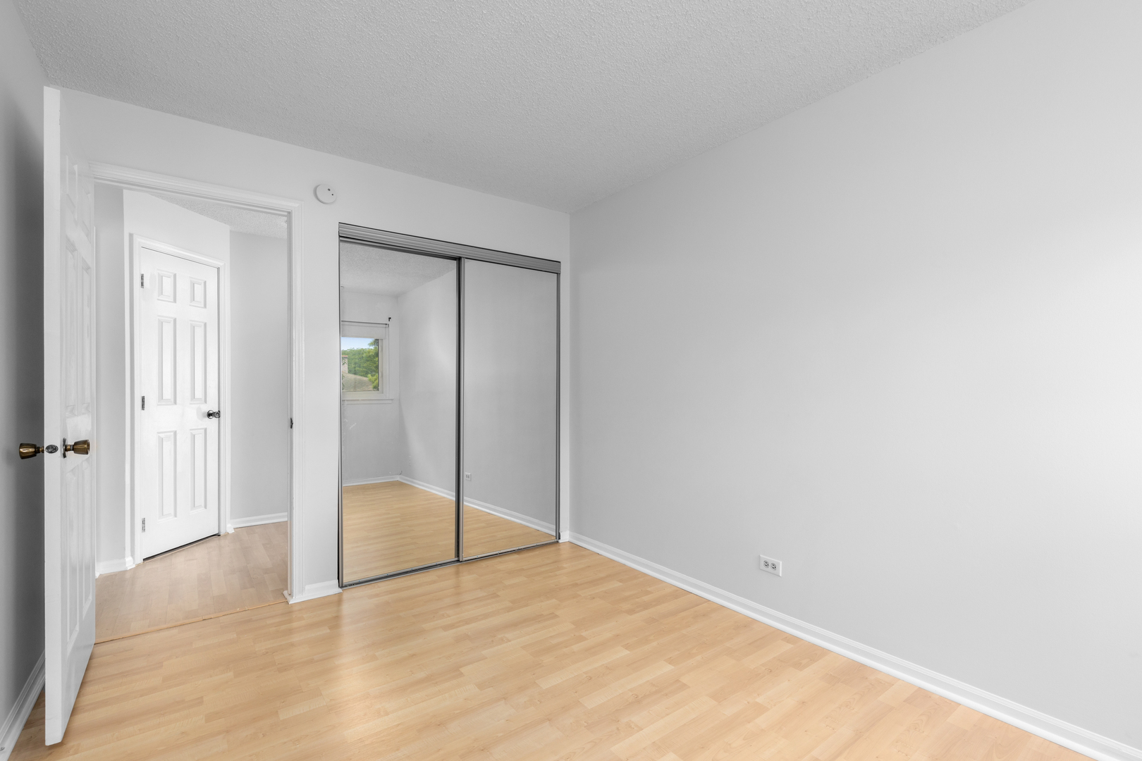1267 Ranchview Court Buffalo Grove, IL 60089 - Photo 13 of 19