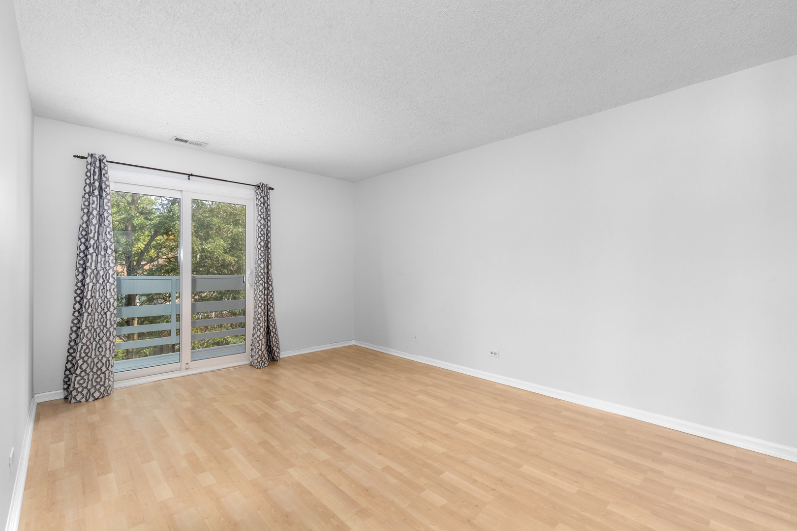 1267 Ranchview Court Buffalo Grove, IL 60089 - Photo 9 of 19