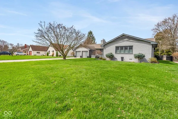 $499,900 | 597 Lasher Drive, Seymour, IN 47274