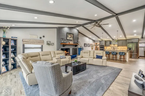 $499,900 | 597 Lasher Drive, Seymour, IN 47274