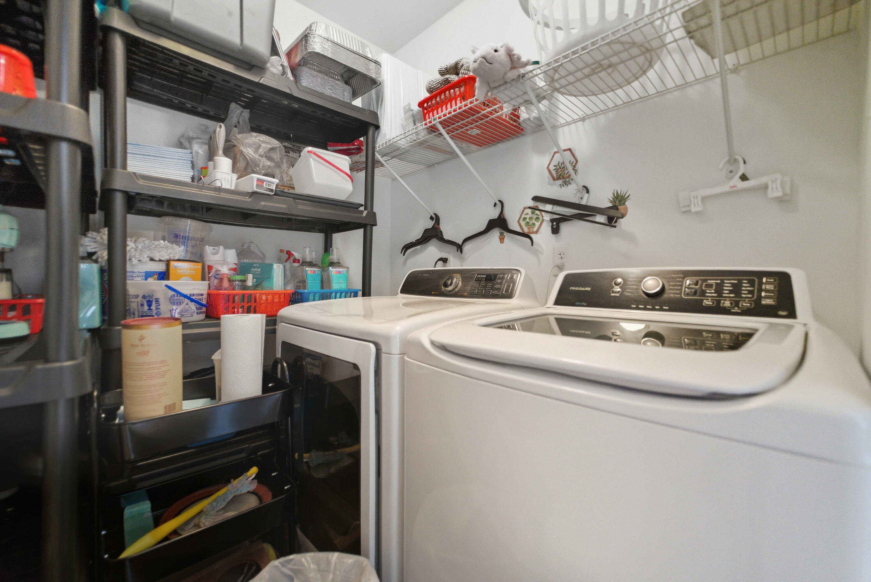 306 Bach Road Schererville, IN 46375 - Photo 22 of 48 2992x2000