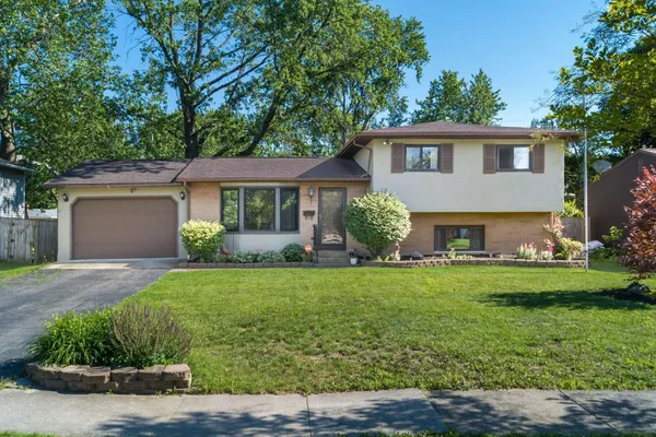 $325,000 | 1289 Yellowwood Drive, Columbus, OH 43229