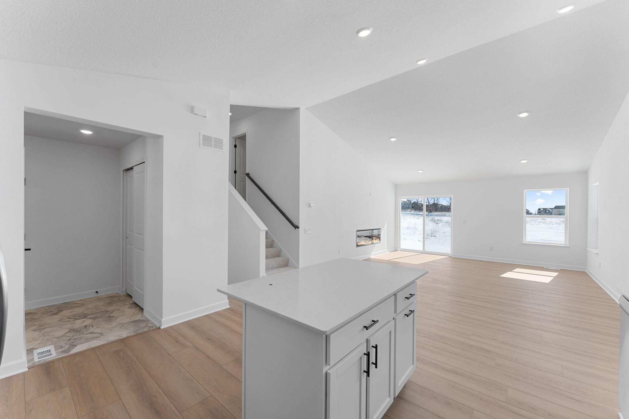 1932 Fulton Road Carver, MN 55315 - Photo 4 of 22