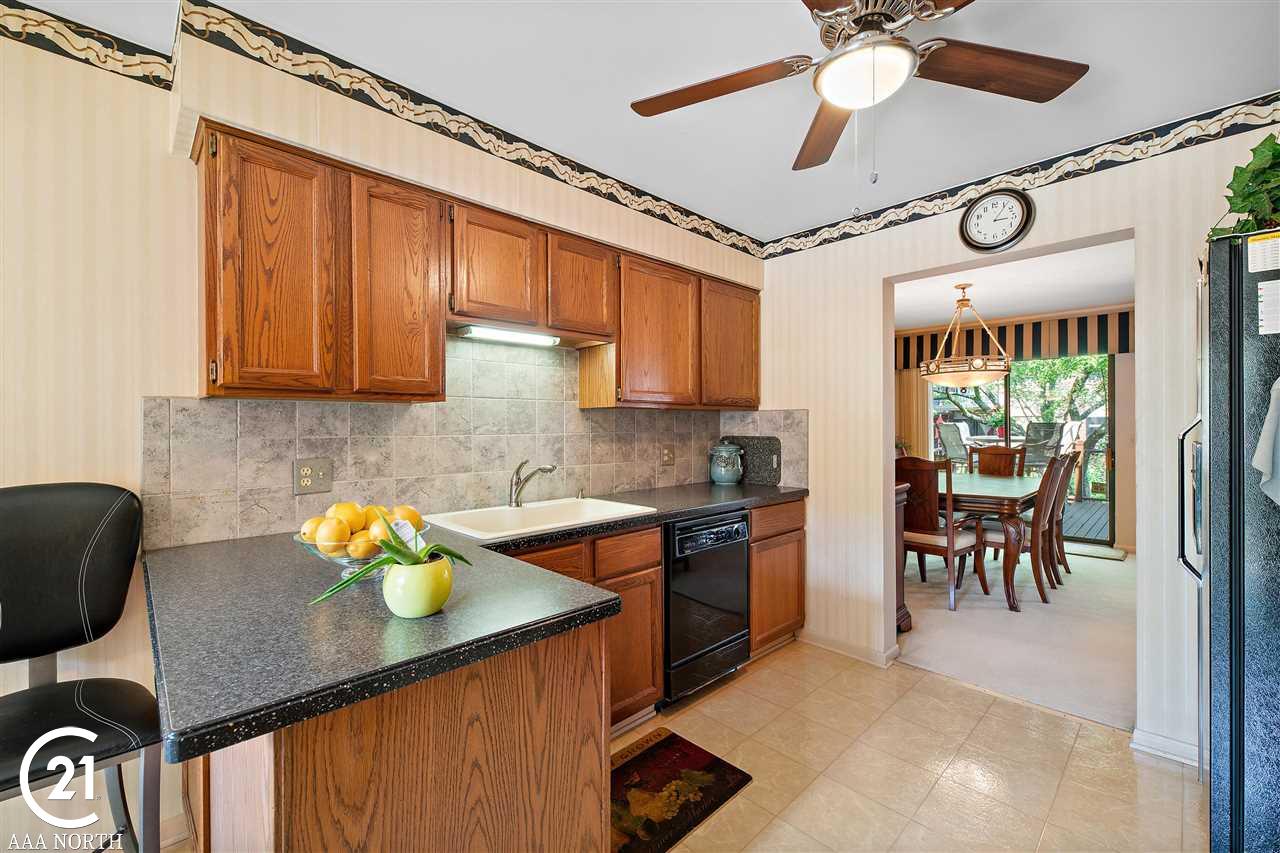 1805 Thomas Rochester Hills Rochester, MI 48309 - Photo 11 of 42