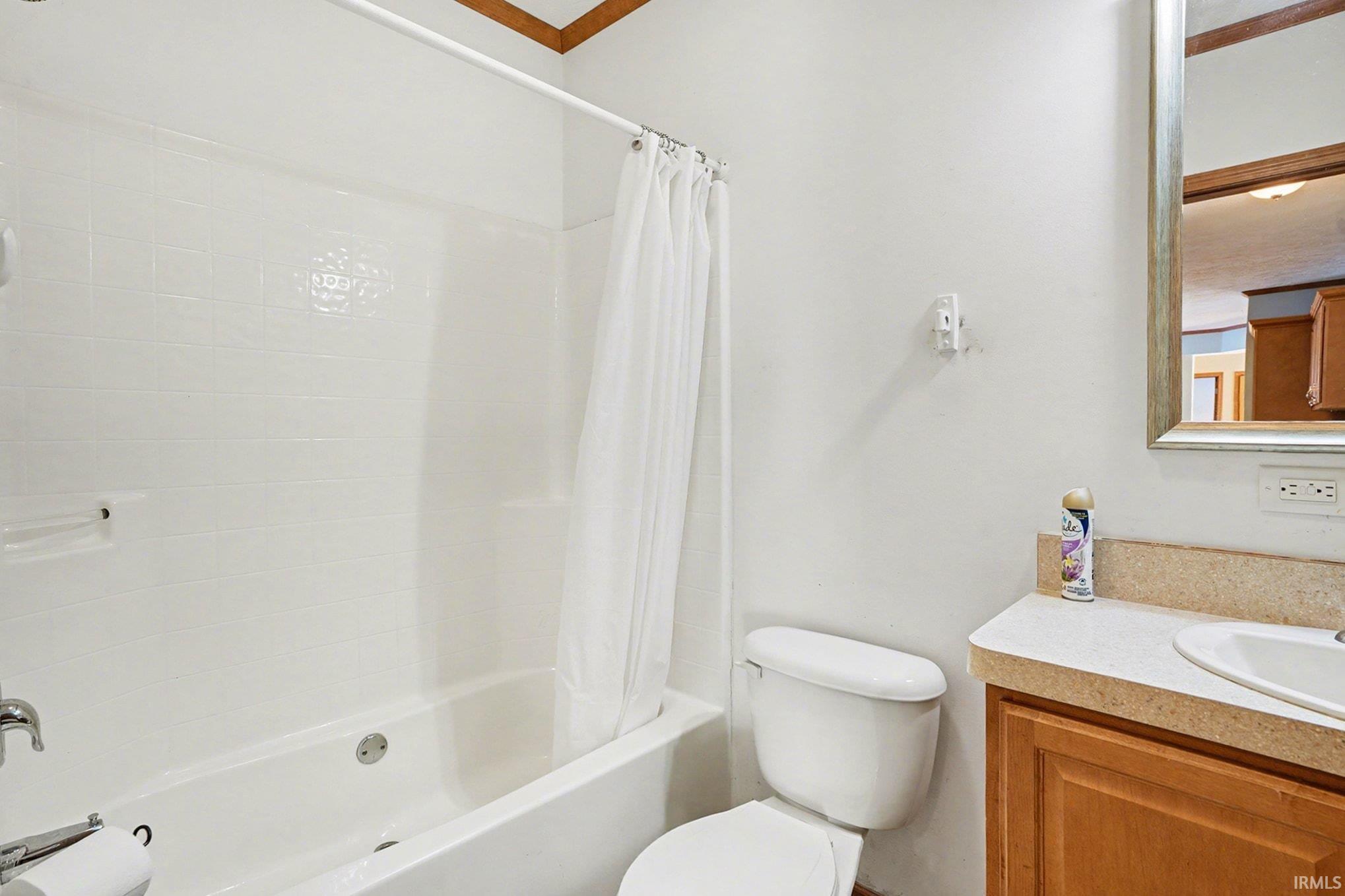 26200 Leland Road Elkhart, IN 46514 - Photo 15 of 25