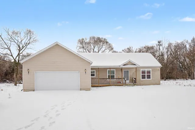 $299,900 | 26200 Leland Road, Elkhart, IN 46514