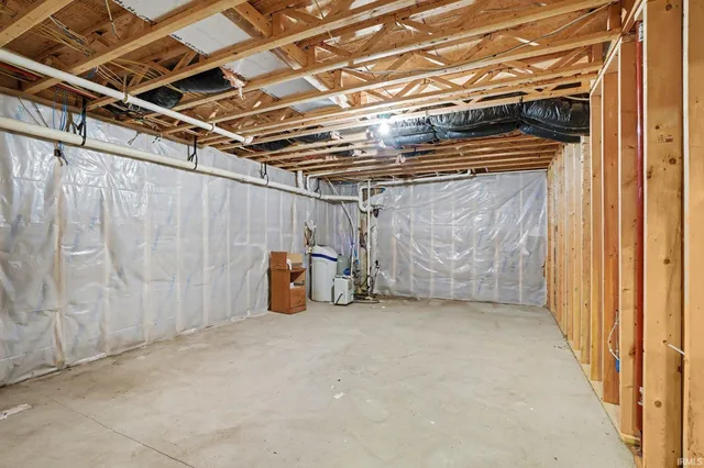 $299,900 | 26200 Leland Road, Elkhart, IN 46514