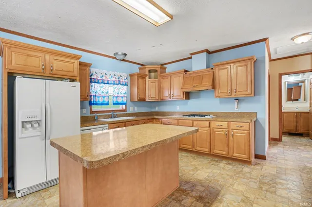 $299,900 | 26200 Leland Road, Elkhart, IN 46514