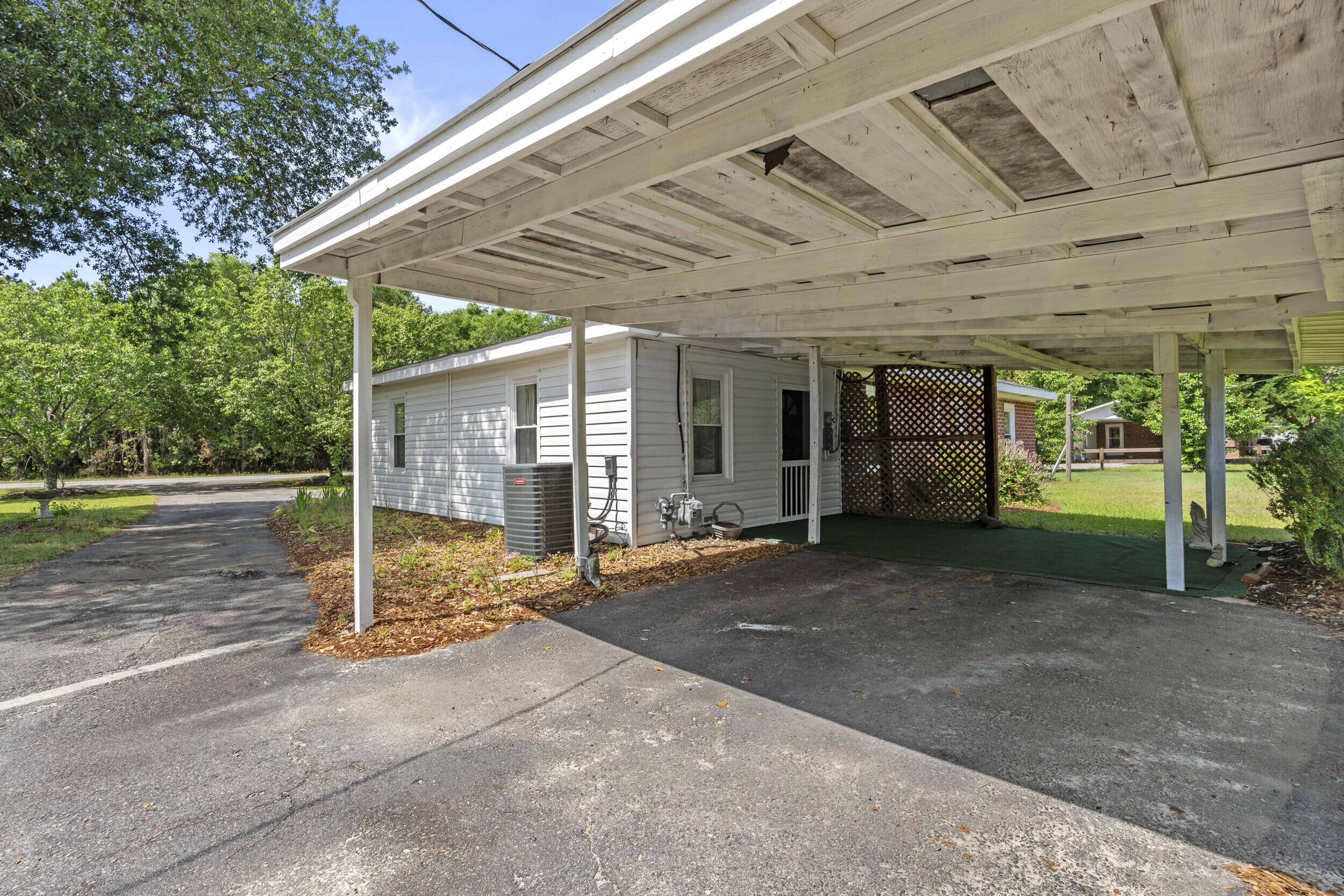 4517 Festival Trail Road Wagener, SC 29164 - Photo 4 of 23