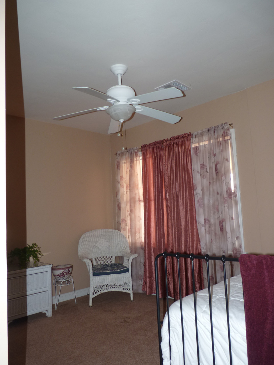 1201 East Almeria Road Phoenix, AZ 85006 - Photo 13 of 26 Bedroom 2