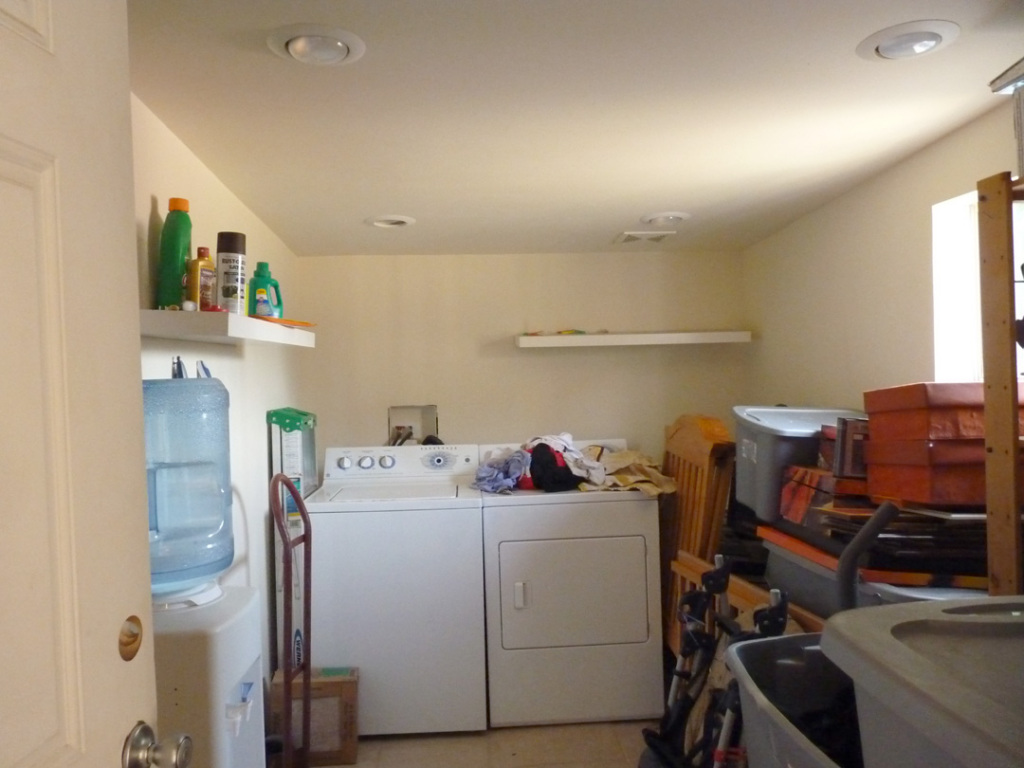 1201 East Almeria Road Phoenix, AZ 85006 - Photo 23 of 26 Enclosed laundry/sotreroom off carport