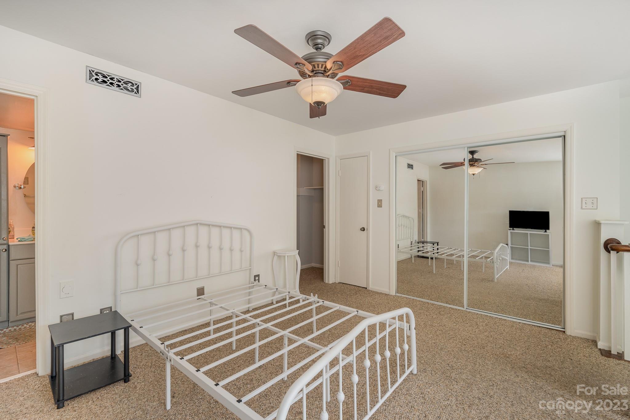 3508 Colony Road, Unit C Charlotte, NC 28211 - Photo 12 of 18 Gallery Image 12