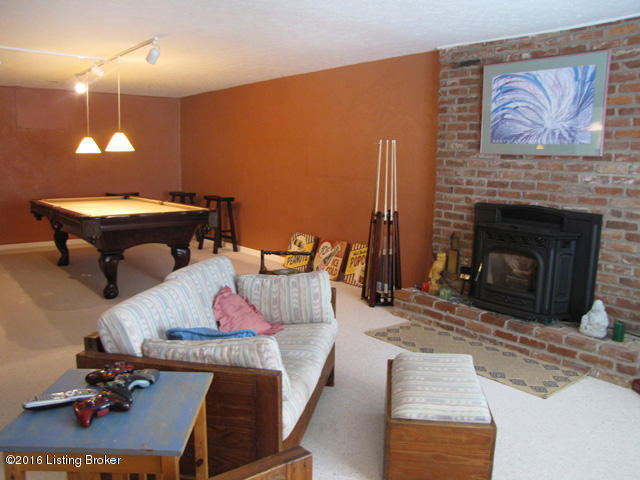 6003 Fox Hill Road Prospect, KY 40059 - Photo 25 of 39 25-LL fam & pool tabl