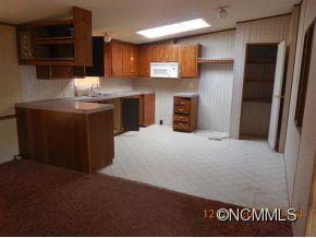 2086 Chambers Mountain Road Clyde, NC 28721 - Photo 3 of 4