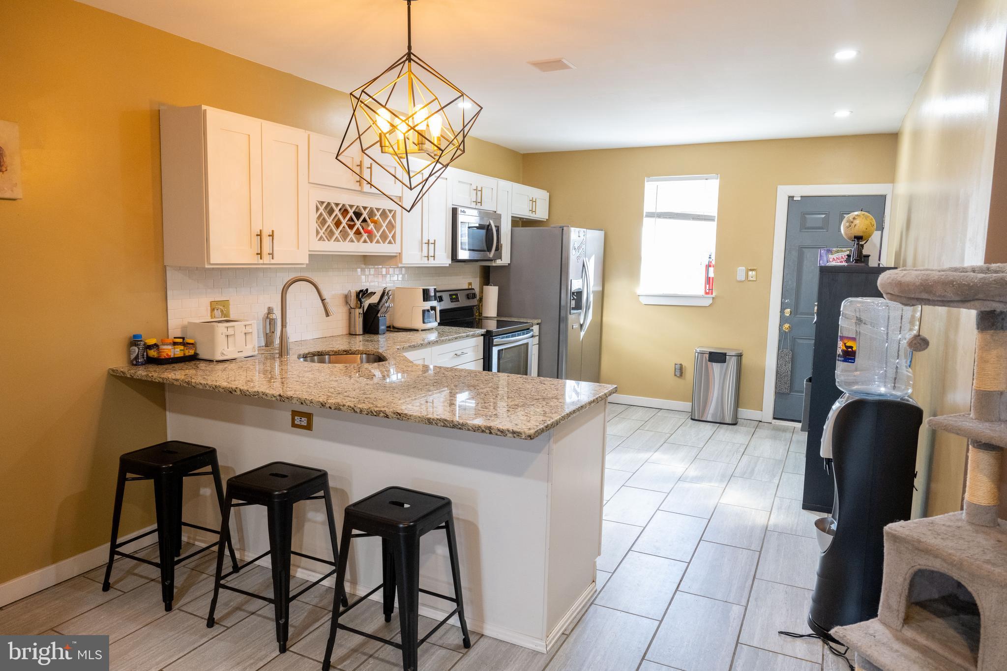 823 South 56th Street Philadelphia, PA 19143 - Photo 13 of 32 Kitchen