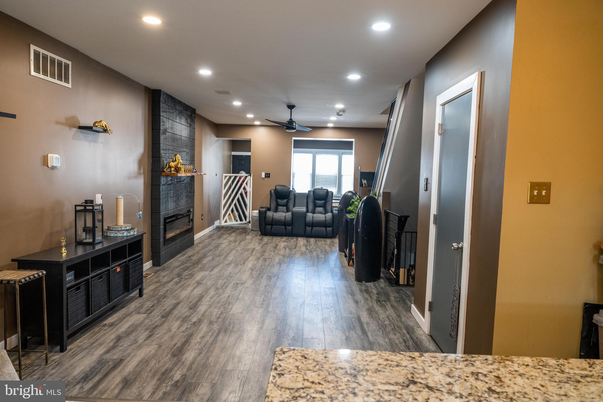 823 South 56th Street Philadelphia, PA 19143 - Photo 14 of 32