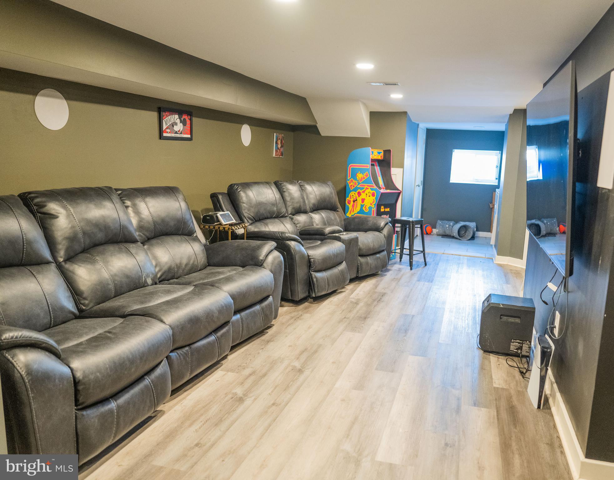 823 South 56th Street Philadelphia, PA 19143 - Photo 29 of 32 Finished Basement