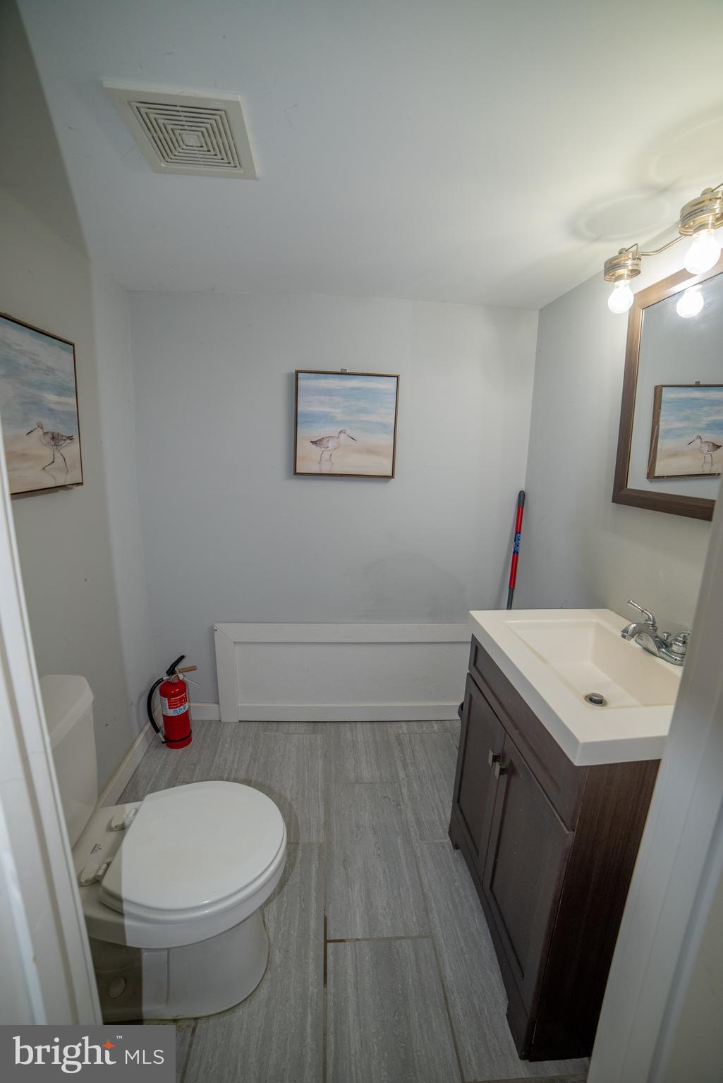 823 South 56th Street Philadelphia, PA 19143 - Photo 31 of 32 Basement half bath