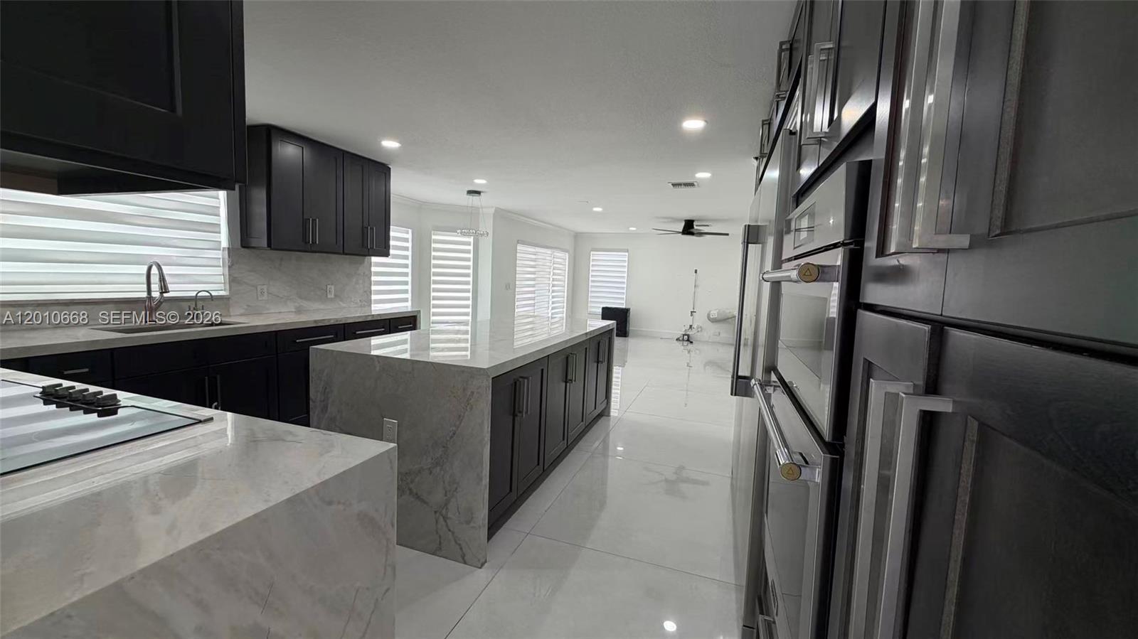 3142 Southwest 173rd Terrace Miramar, FL 33029 - Photo 15 of 18