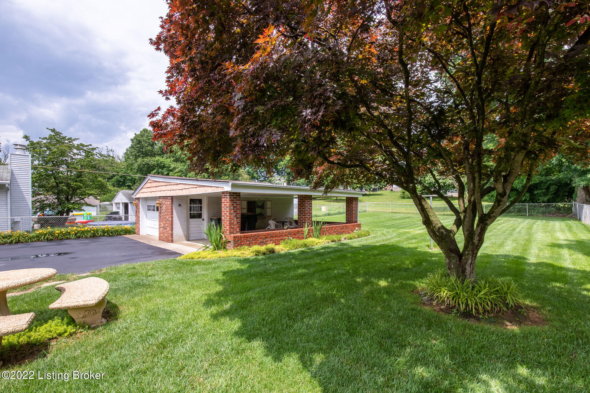 3409 Dell Road Louisville, KY 40299 - Photo 35 of 40 Dell035