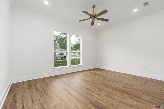 $380,000 | 6642 Oak Crossing Drive, Baton Rouge, LA 70817