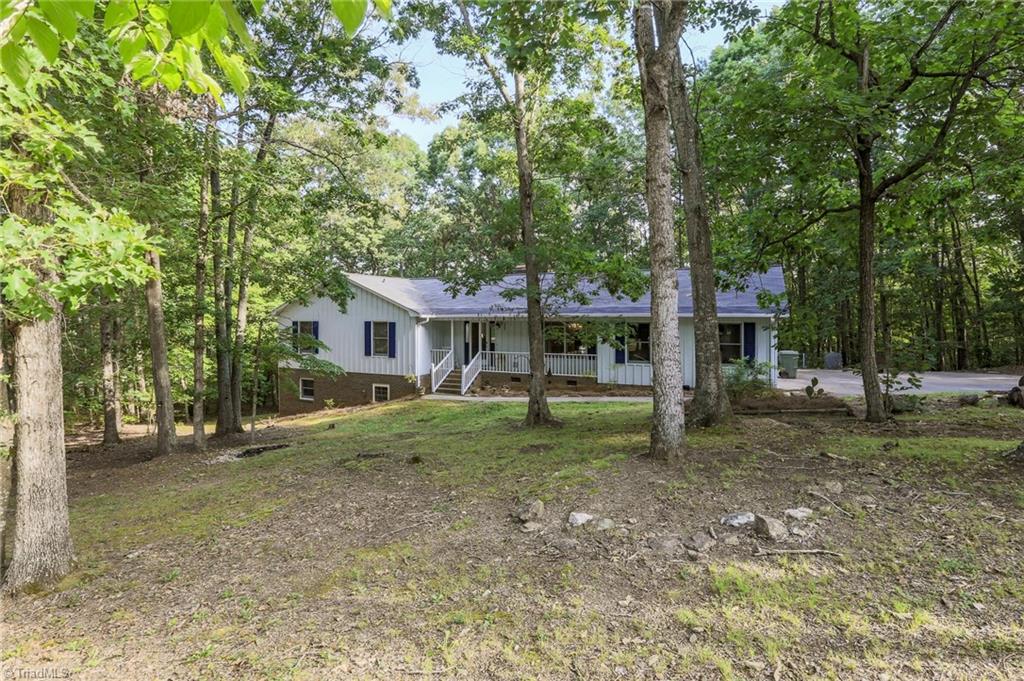 139 Hamilton Road Lexington, NC 27292 - Photo 2 of 30 Gallery Image 2