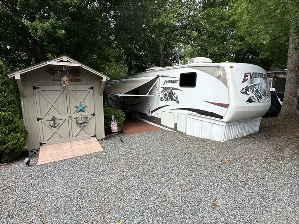 $94,500 | 114 Oak Street, New London, NC 28127