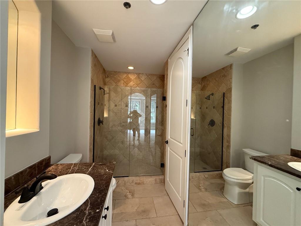 2255 Peachtree Road Northeast, Unit 322 Atlanta, GA 30309 - Photo 15 of 30 Gallery Image 15